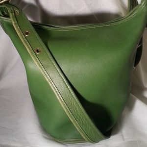 Coach  Rare Lime Green 9953  bucket!